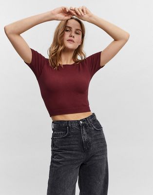 Vero Moda seamless cropped T-shirt in burgundy - part of a set-Red