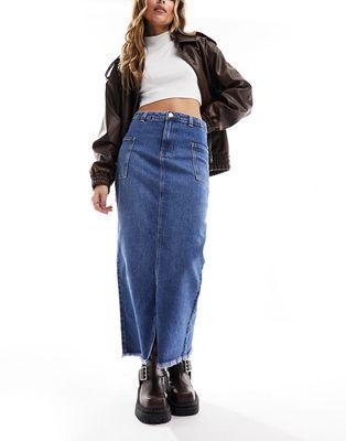 Vero Moda split front maxi skirt with side pockets in dark blue denim