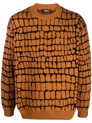 Versace crocodile-pattern cable-knit jumper - Black