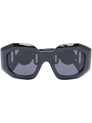 Versace Eyewear oversized geometric frame sunglasses - Black