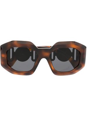 Versace Eyewear oversized tortoiseshell Medusa sunglasses - Brown