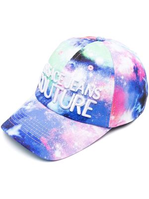 Versace Jeans Couture logo-embroidered galaxy-print cap - Purple