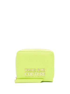 Versace Jeans Couture logo-lettering bi-fold wallet - Green