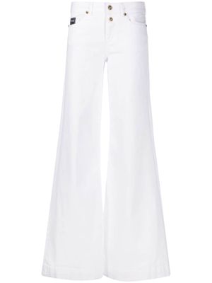 Versace Jeans Couture logo-patch wide-leg jeans - White