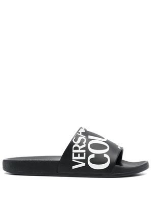 Versace Jeans Couture logo-print moulded-footbed slides - Black