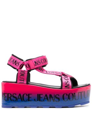 Versace Jeans Couture logo-print platform sandals - Pink