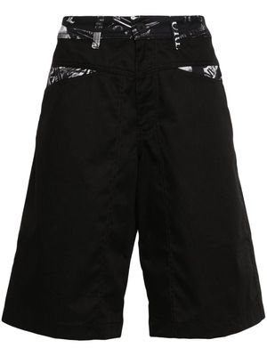 Versace Jeans Couture newspaper-patchwork shorts - Black