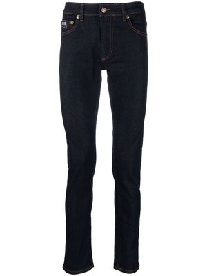 Versace Jeans Couture slim-cut logo-patch jeans - Blue