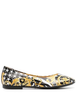 Versace Kids Barocco-print leather ballerina shoes - Yellow