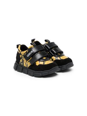 Versace Kids Barocco-print touch-strap sneakers - Black