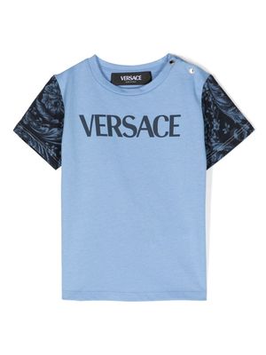 Versace Kids Baroccoflage-print cotton T-shirt - Blue