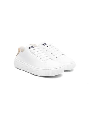 Versace Kids Greca-detail leather sneakers - White