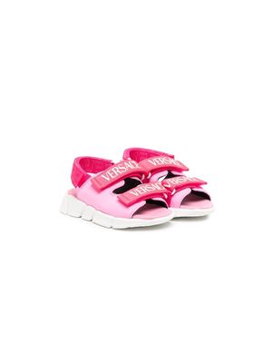 Versace Kids logo-print touch-strap sandals - Pink