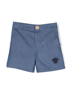 Versace Kids Medusa-embroidered chambray shorts - Blue