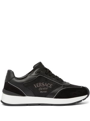Versace logo-embroidered panelled sneakers - Black