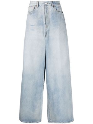 VETEMENTS Big Shape loose-leg jeans - Blue