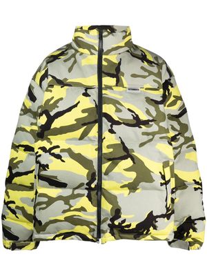 VETEMENTS camouflage puffer jacket - Green