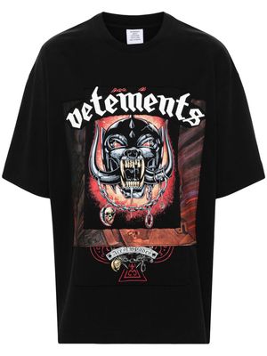 VETEMENTS logo-appliqué T-shirt - Black
