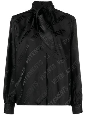 VETEMENTS logo-jacquard button-up shirt - Black