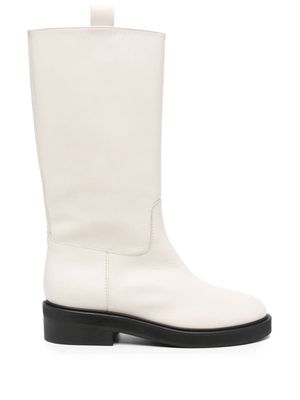 Via Roma 15 polished-leather boots - White