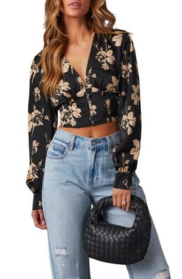 VICI Collection Got the Look Floral Crop Shirt in Black