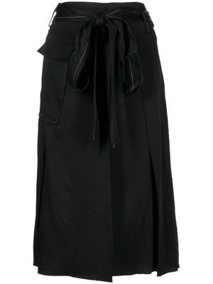 Victoria Beckham patch-pocket satin midi skirt - Black