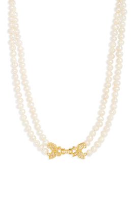VIDAKUSH Butterfly Clasp Freshwater Pearl Necklace in Pearl/Gold