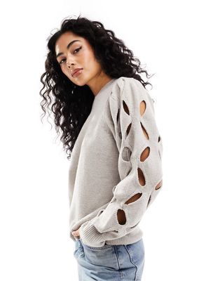Vila cut out sleeve sweater in cream-White