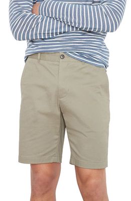 Vince Griffith Stretch Cotton Twill Chino Shorts in Arrowroot