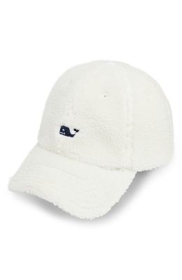 vineyard vines High Pile Fleece Baseball Cap in Marshmallow