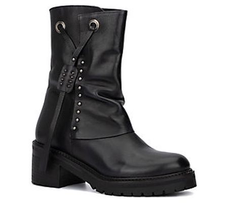 Vintage Foundry Co. Women's Madeline Boot