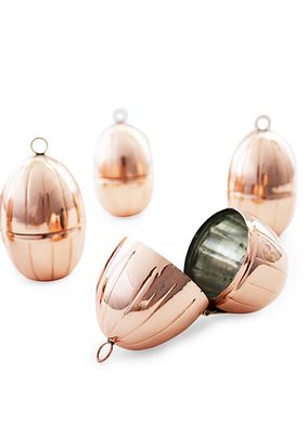 Vintage-Inspired 4-Piece Copper Egg Ornament Set