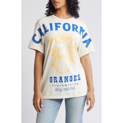 Vinyl Icons California Oranges Cotton Graphic T-Shirt in Natural 