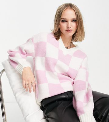 Violet Romance Petite v neck sweater in pink check