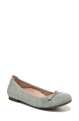 Vionic Amorie Flat in Sage