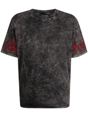 Vision Of Super flame-print sleeve T-shirt - GREY