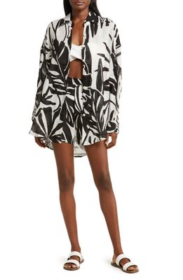 Vitamin A® Playa Oversize Linen Cover-Up Shirt in Graphic Jungle Eco Linen 