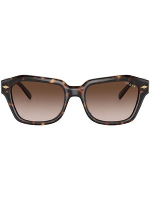 Vogue Eyewear angular cat-eye sunglasses - Brown