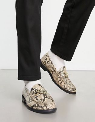 Walk London Riva chain loafers in beige snake leather-Neutral