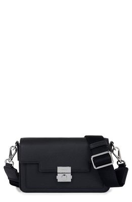 WE-AR4 The Retro Leather Crossbody Bag in Black