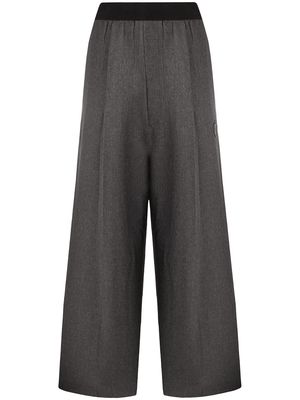 We11done logo-patch wide trousers - Grey