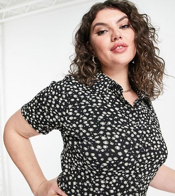 Wednesday's Girl Curve cropped 90s shirt in black ditsy - part of a set-Multi