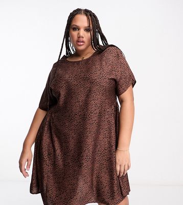 Wednesday's Girl Curve smudge spot mini smock dress in brown