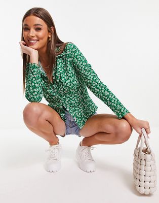 Wednesday's Girl ruched front 90s jersey shirt in green ditsy floral