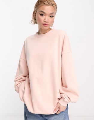 Weekday exclusive super oversized sweatshirt in light pink