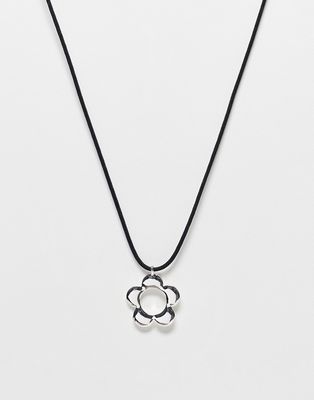 Weekday Jasmine necklace with daisy charm in black