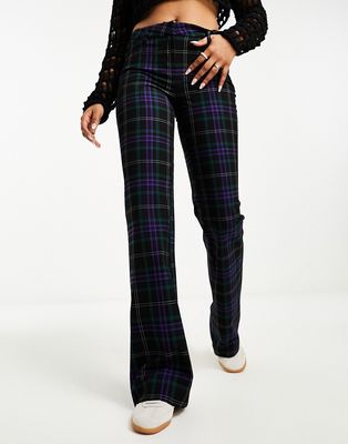 Weekday low rise flare pants in check-Multi