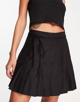 Weekday Wrap linen blend pleated mini skirt in black