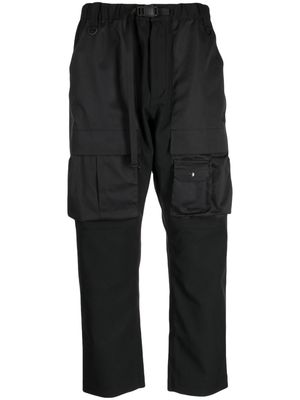 White Mountaineering elasticated-waist cropped trousers - Black