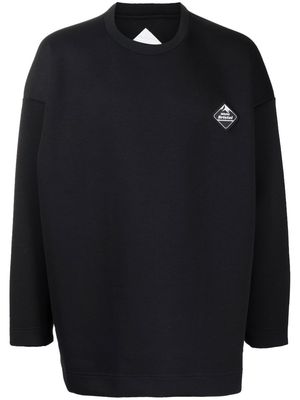 White Mountaineering patch-detail crew-neck sweatshirt - Black